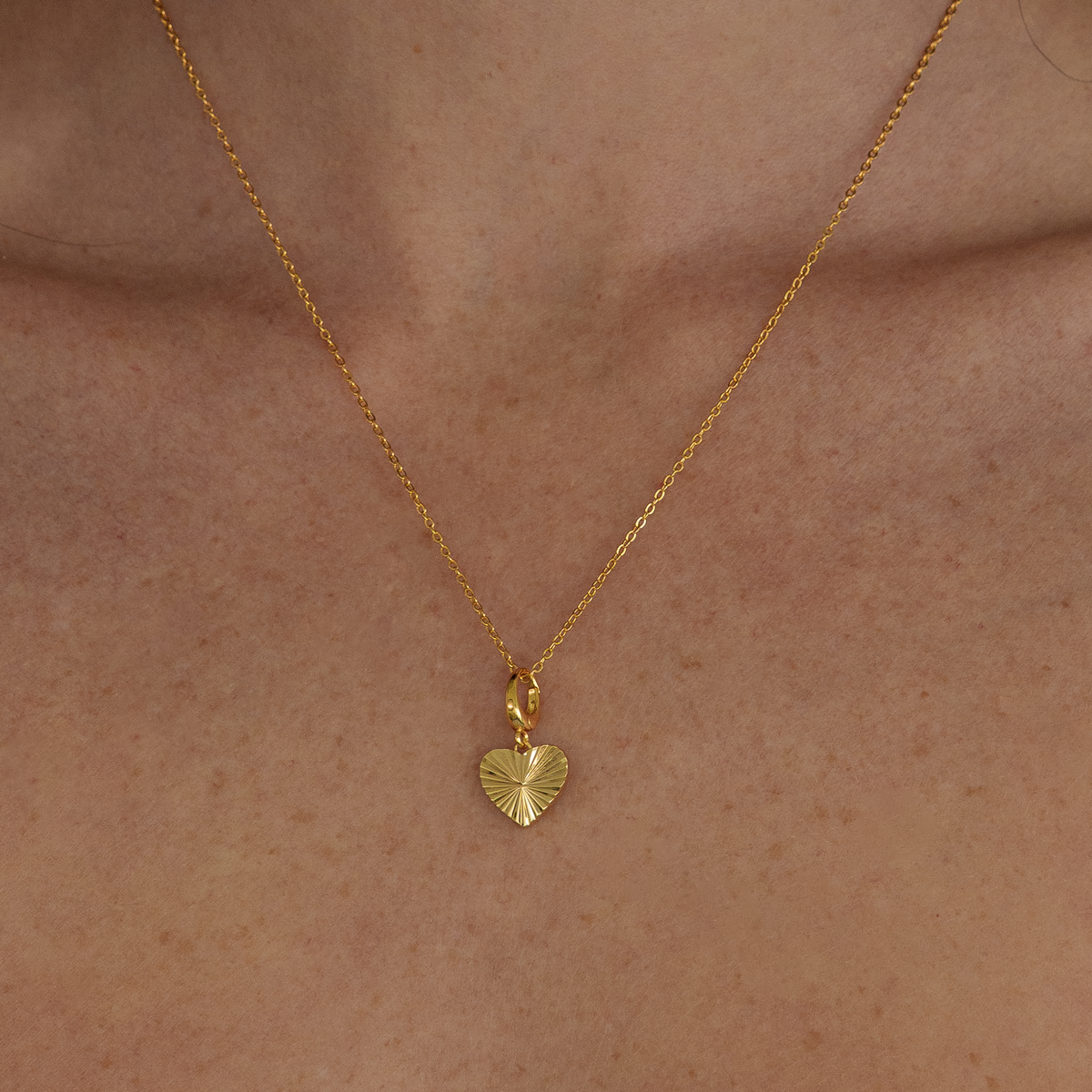 Fluted Heart Clip Charm